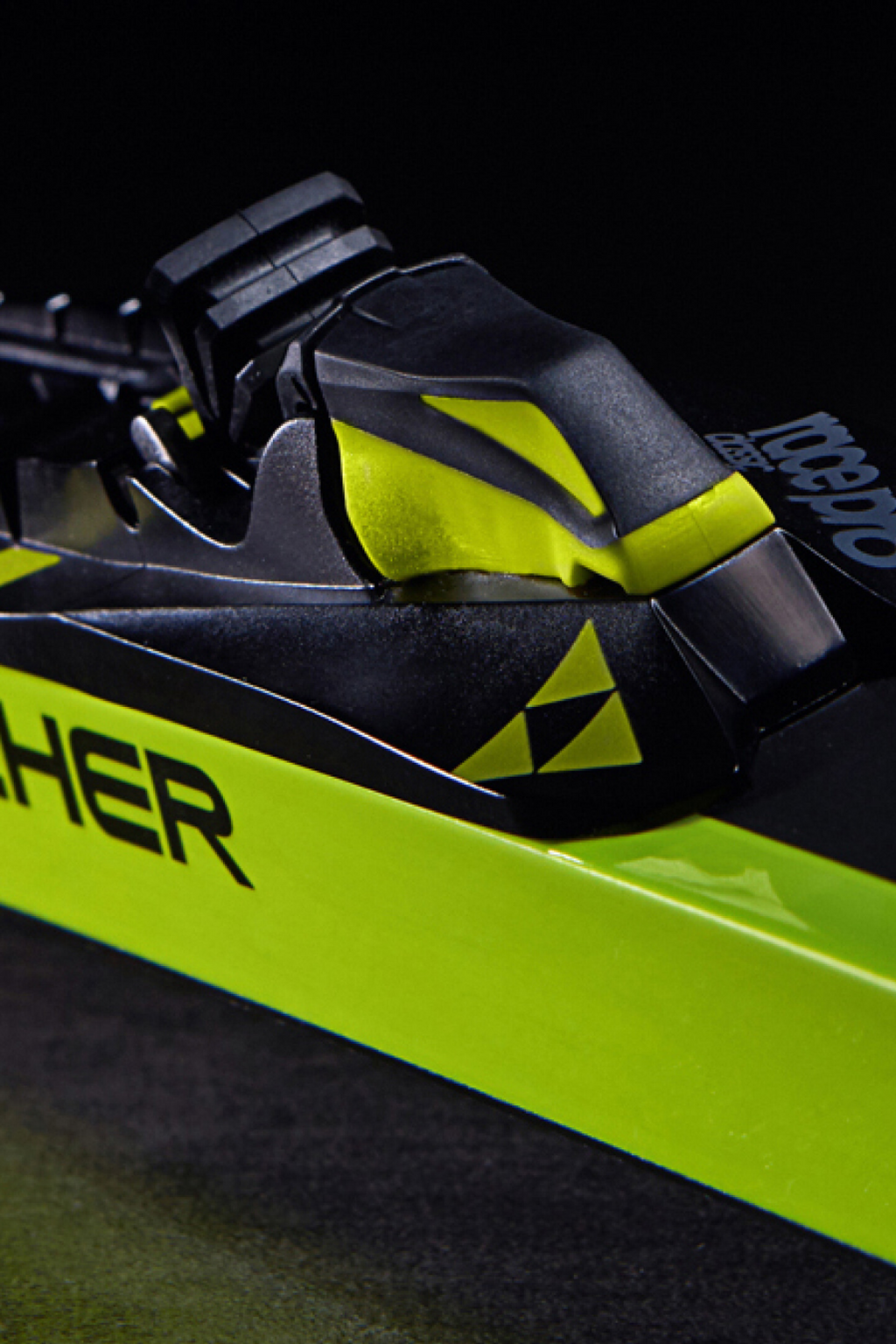 FISCHER TWIN SKIN CARBON PRO IFP -24 - Snö&Tö