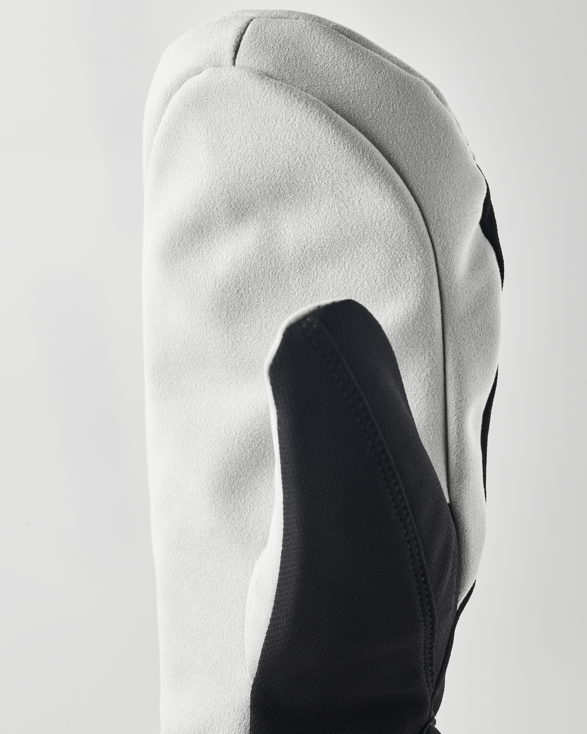 HESTRA Wool Terry Windbreaker Mitt, Black