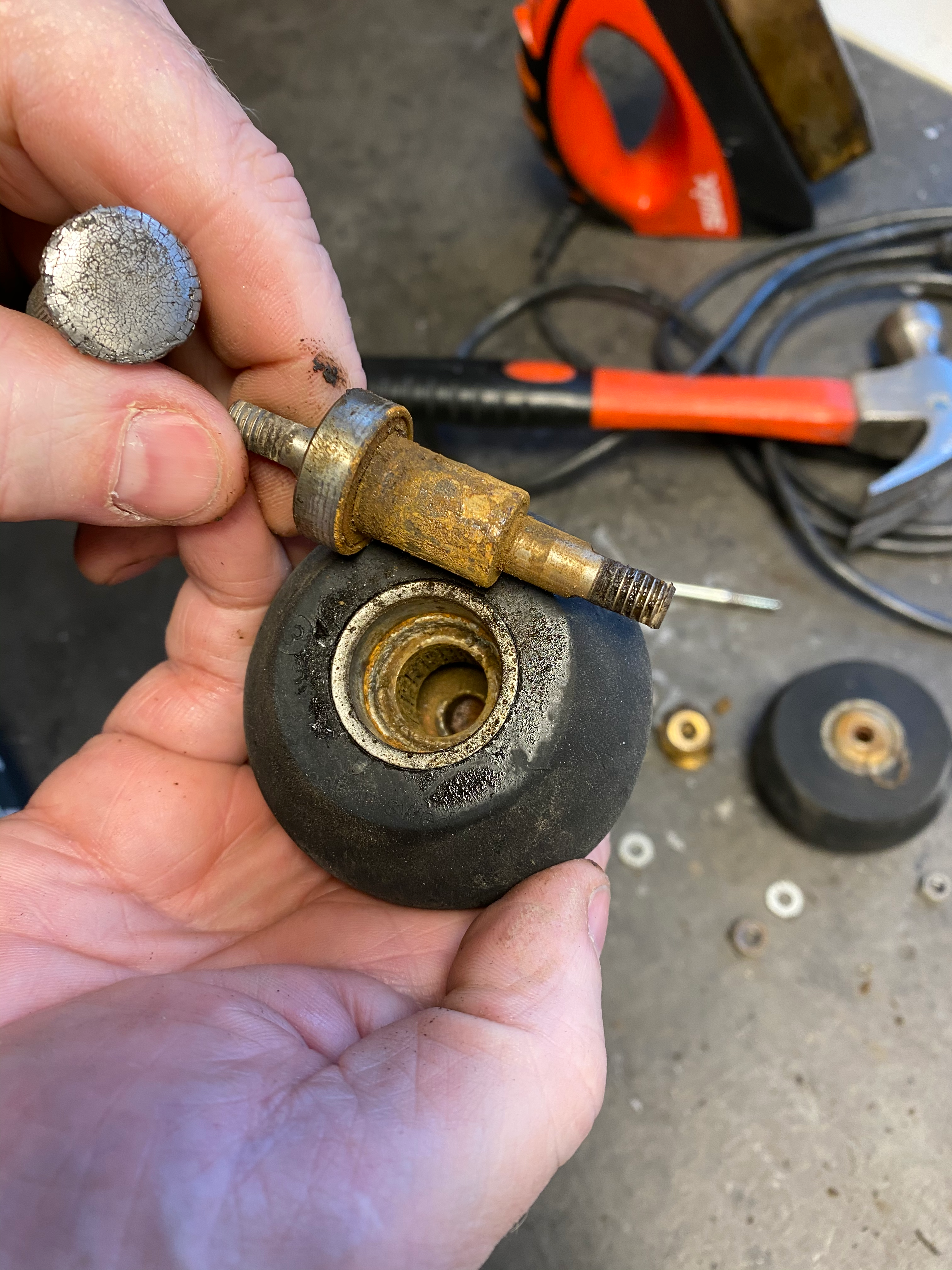 Verkstad - Rullskidor - Snö&Tö